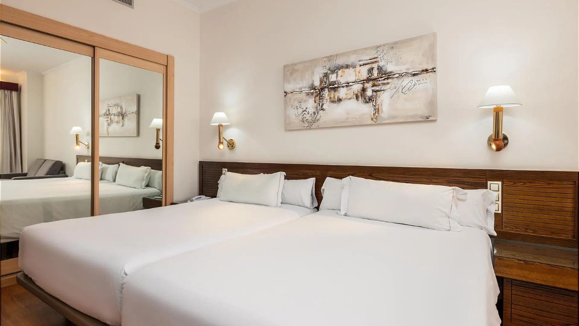 Senator Cádiz Spa Hotel