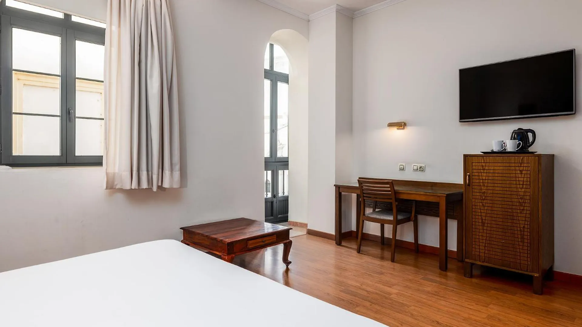 Senator Cádiz Spa Hotel